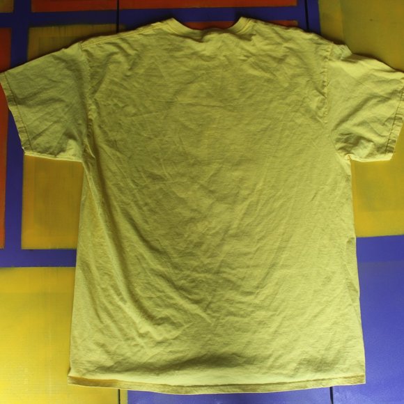 Fruit of the Loom Yellow Dog Print T-Shirt - Picture 5 of 7